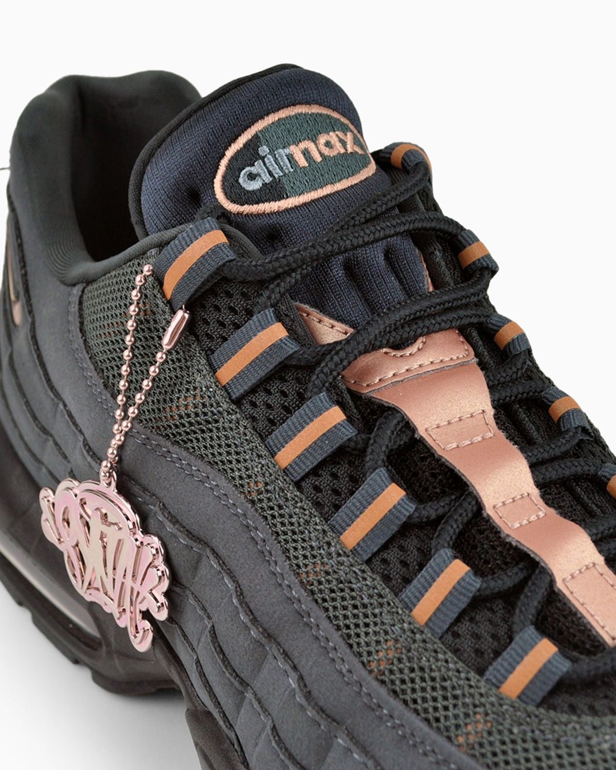 SYNA X Nike Air Max 95
